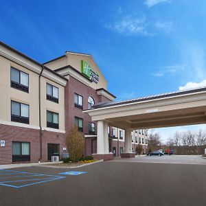 Holiday Inn Express & Suites Washington - Meadow Lands, An Ihg Hotel